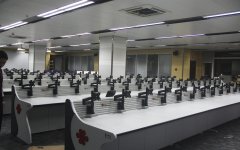 監(jiān)控操作臺(tái)價(jià)格多少錢？專業(yè)監(jiān)控操作臺(tái)廠家教你實(shí)用的價(jià)格比較方法