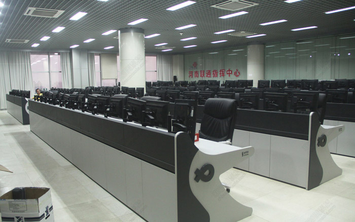 中國聯通河南省公司指揮中心操作臺案例照片